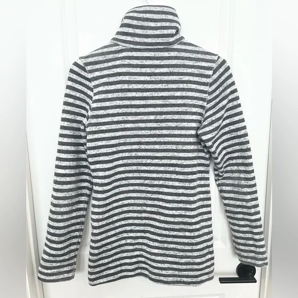 KAVU Women's Full Zip Jacket Fleece Lined Striped Knit Casual Gray SZ XS - Picture 4 of 10